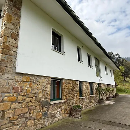 Basarte Country house Bakio
