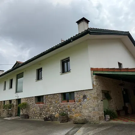 Country house Basarte *